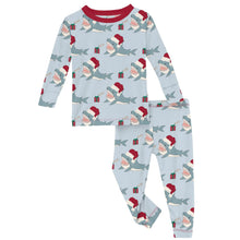 Load image into Gallery viewer, Print Long Sleeve Pajama Set - Illusion Blue Holiday
