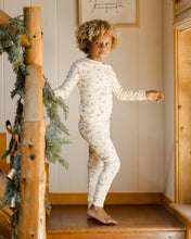 Load image into Gallery viewer, Organic Long Sleeve Pajama Set - Winter Town
